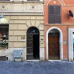 Chiavari Delux Apartment In Campo De Fiori